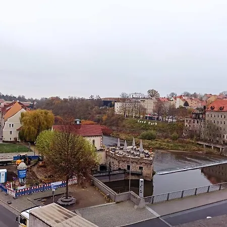 An Der Beruehmten Altstadtbruecke Mit Balkon Zur Peterskirche Und Mit Neisseblick Apartment Gorlitz